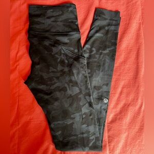 Lululemon fast and free camo, 31” inseam, 6